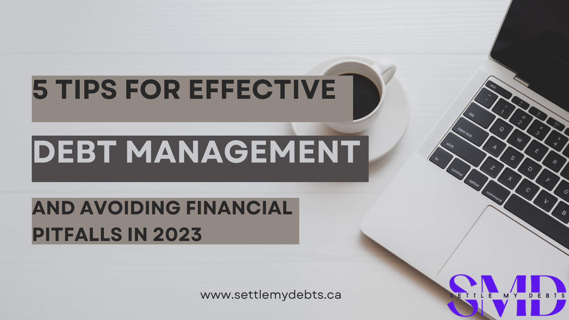 Image illustrating 5 effective tips for debt management: Strategies and techniques to effectively handle and reduce debt in a structured and successful manner.